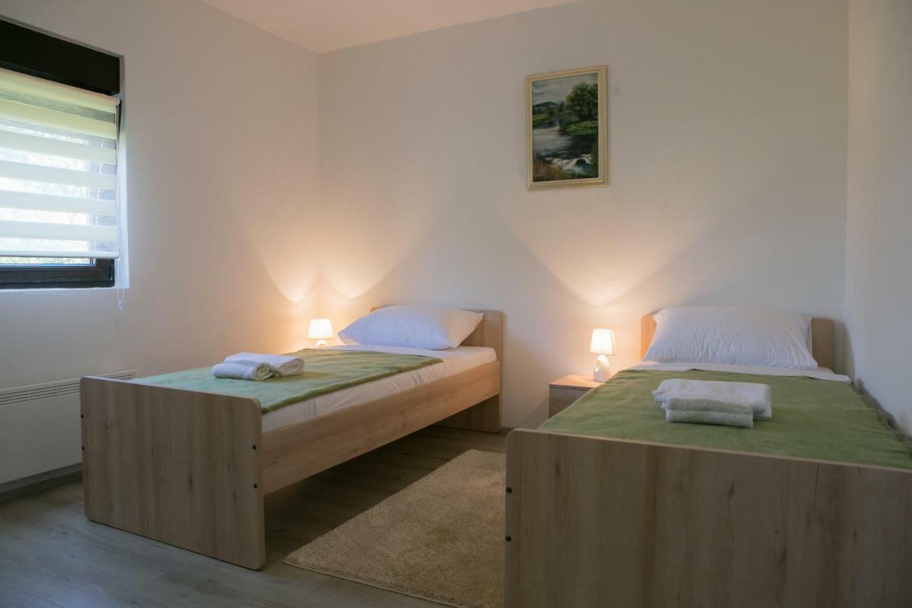 Apartman Lori Otočac Dış mekan fotoğraf
