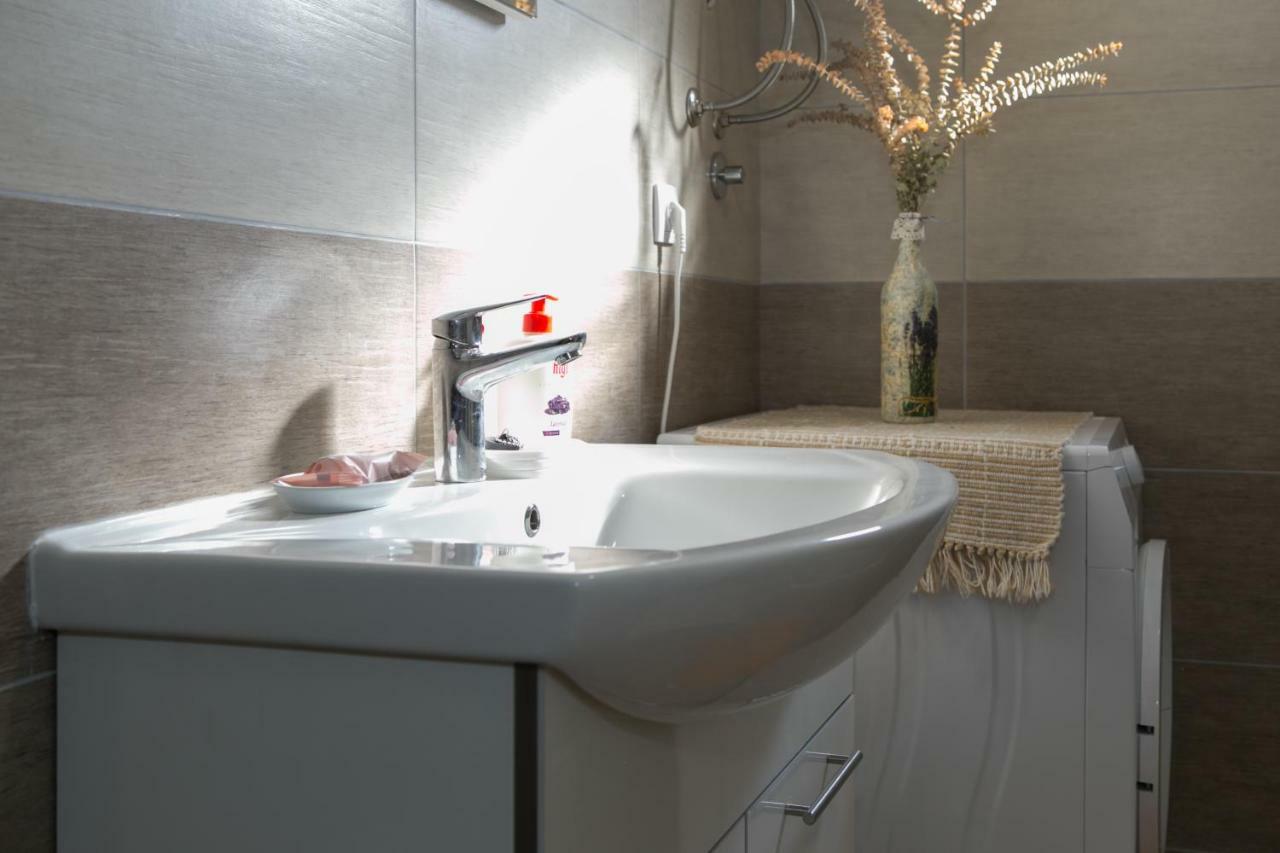 Apartman Lori Otočac Dış mekan fotoğraf