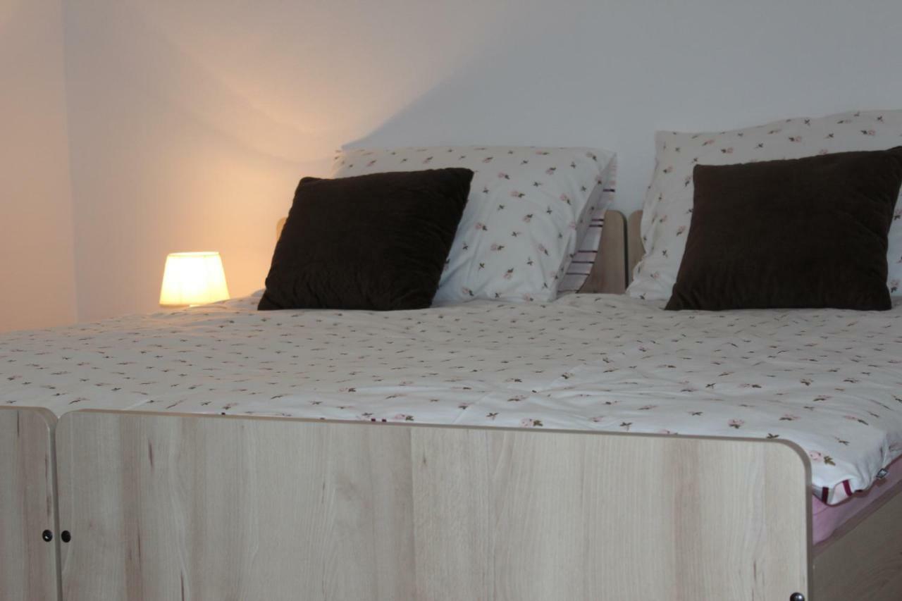 Apartman Lori Otočac Dış mekan fotoğraf