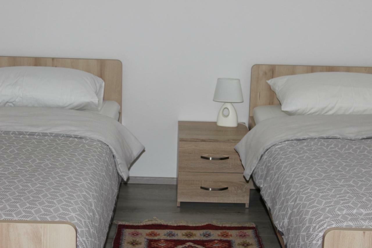 Apartman Lori Otočac Dış mekan fotoğraf